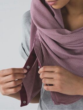 Lululemon Vinyasa Scarf